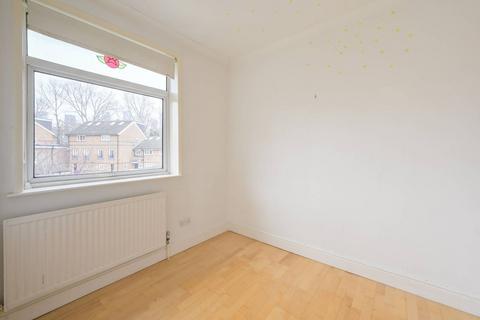 6 Hesperus Crescent, London, E14 3AD