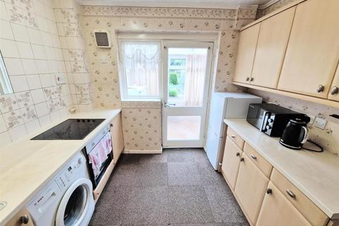 3 bedroom end of terrace house for sale, Toll House Road, Rednal, Birmingham, B45
