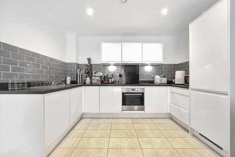 1 bedroom apartment for sale, Apple Yard, London SE20