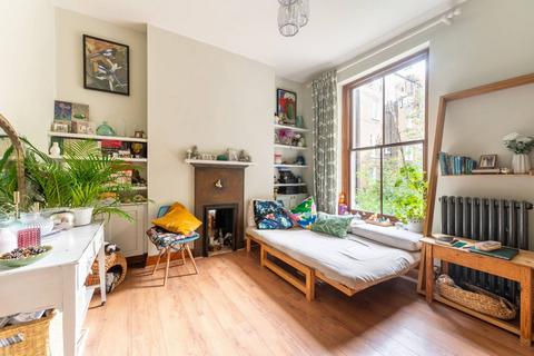 1 bedroom flat to rent, Chesterton Road, Ladbroke Grove, London, W10