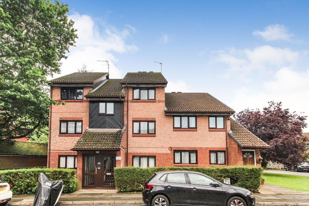 Chasewood Avenue, Enfield, EN2 1 bed flat for sale £250,000