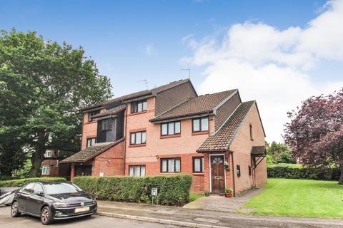 1 bedroom flat for sale, Chasewood Avenue, Enfield, EN2