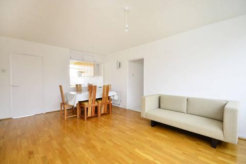 3 bedroom flat to rent, Kersfield Road, Putney, London, SW15