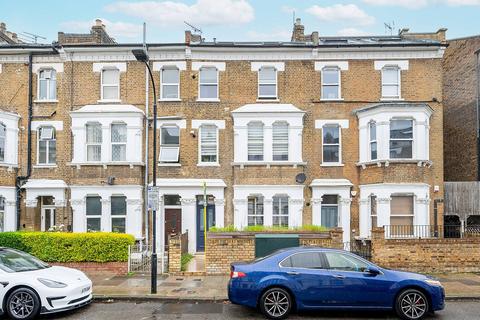 1 bedroom flat for sale, Frithville Gardens, Shepherd's Bush, London, W12