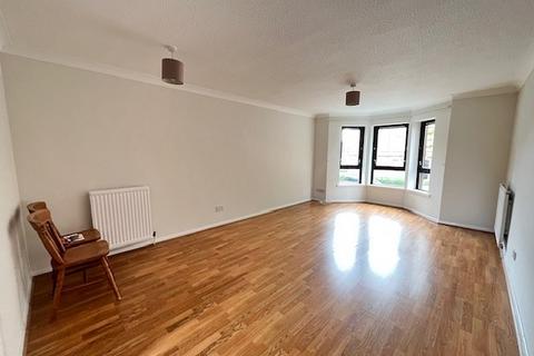 2 bedroom flat to rent, Durward Court, Shawlands, Glasgow, G41