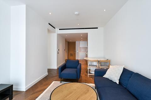 2 bedroom flat to rent, Prospect Way, London, SW11