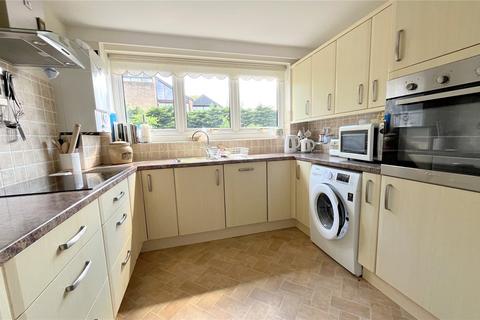 2 bedroom apartment for sale, Lymington Road, Highcliffe, Christchurch, Dorset, BH23