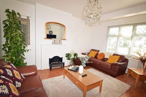 3 bedroom end of terrace house for sale, Monks Drive, West Acton, W3