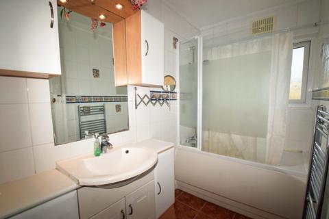 79 Monks Drive, London, W3 0ED