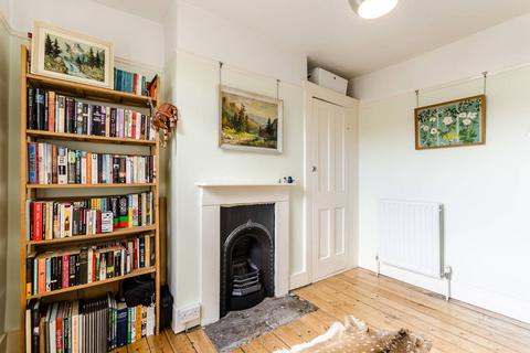 71 Clacton Road, London, E17 8AP