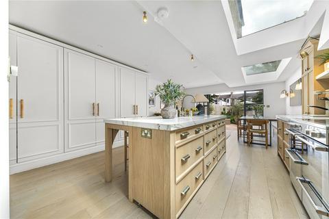 58 Honley Road, London, SE6 2JB