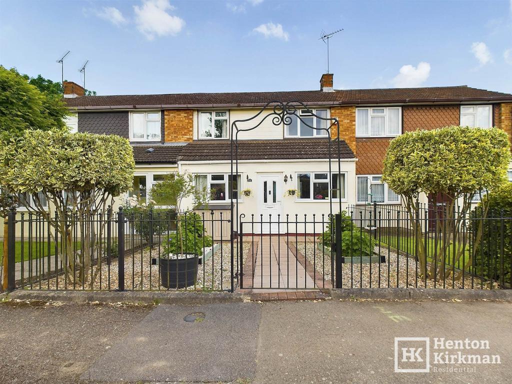 Lascelles Close, Pilgrims Hatch... 3 bed terraced house for sale £415,000
