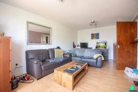 2 bedroom flat for sale, Birgidale Road, Glasgow G45