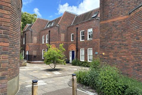 2 bedroom apartment for sale, Oxford Road, Buckinghamshire HP19