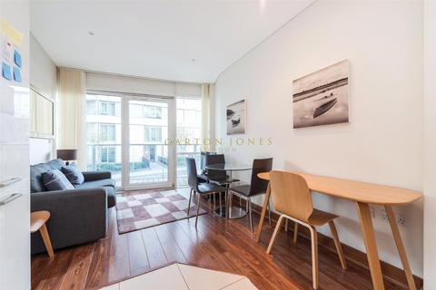 1 bedroom apartment for sale, Hawker Building, 350 Queenstown Road, London, SW11