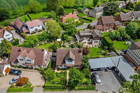 4 bedroom detached house for sale, Main Road, Howe Street, Chelmsford, Essex