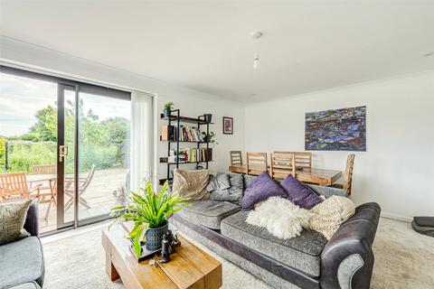 3 bedroom end of terrace house for sale, Freshbrook Road, Lancing, West Sussex, BN15