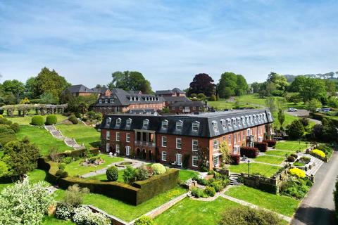 5 bedroom end of terrace house for sale, Lindridge, Teignmouth, Devon, TQ14