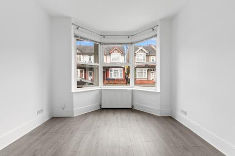 3 bedroom house to rent, Windermere Road, Croydon, CR0