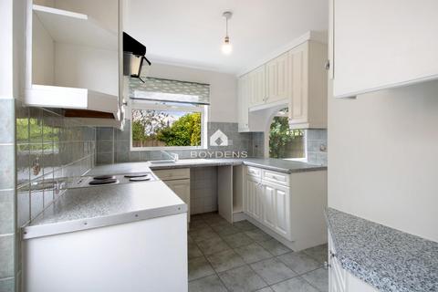 9 Tarragon Close, Tiptree, Colchester, CO5 0SP