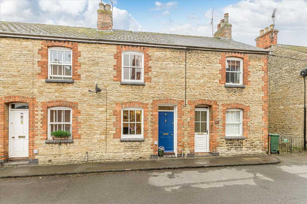 Olney MK46 2 bed terraced house for sale £310,000