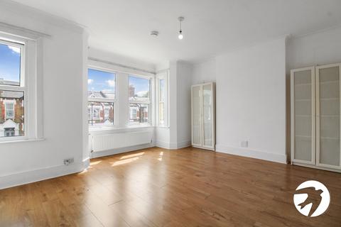 4 bedroom end of terrace house to rent, Ringstead Road, London, SE6