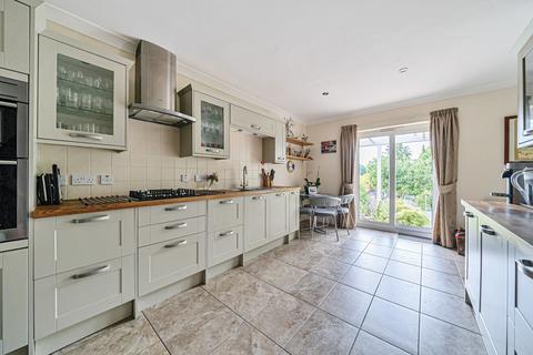4 bedroom semi-detached house for sale, Lynford Way, Winchester, Hampshire, SO22