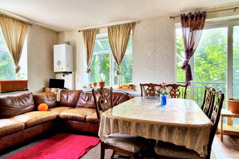 1 bedroom apartment for sale, Romford Road, Forest Gate E7
