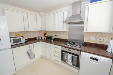 3 bedroom semi-detached house for sale, Thomaston Court, Newcastle-Upon-Tyne