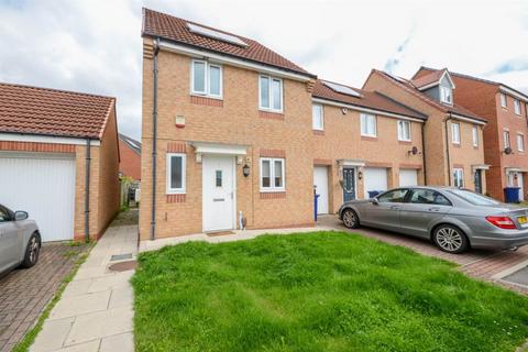 3 bedroom semi-detached house for sale, Thomaston Court, Blakelaw