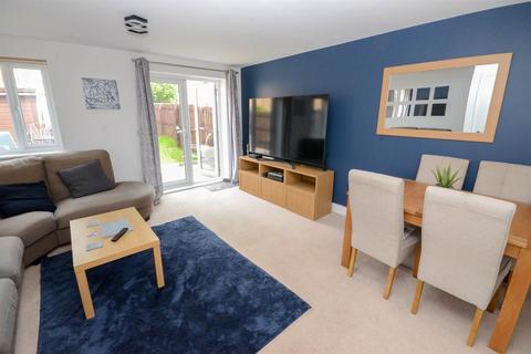 3 bedroom semi-detached house for sale, Thomaston Court, Blakelaw