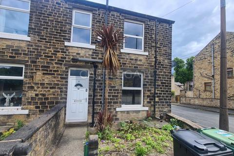 2 bedroom end of terrace house to rent, Cross Church Street, Paddock, Huddersfield, West Yorkshire