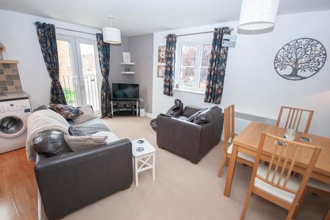 2 bedroom apartment to rent, Lawford Bridge Close, Rugby, CV21