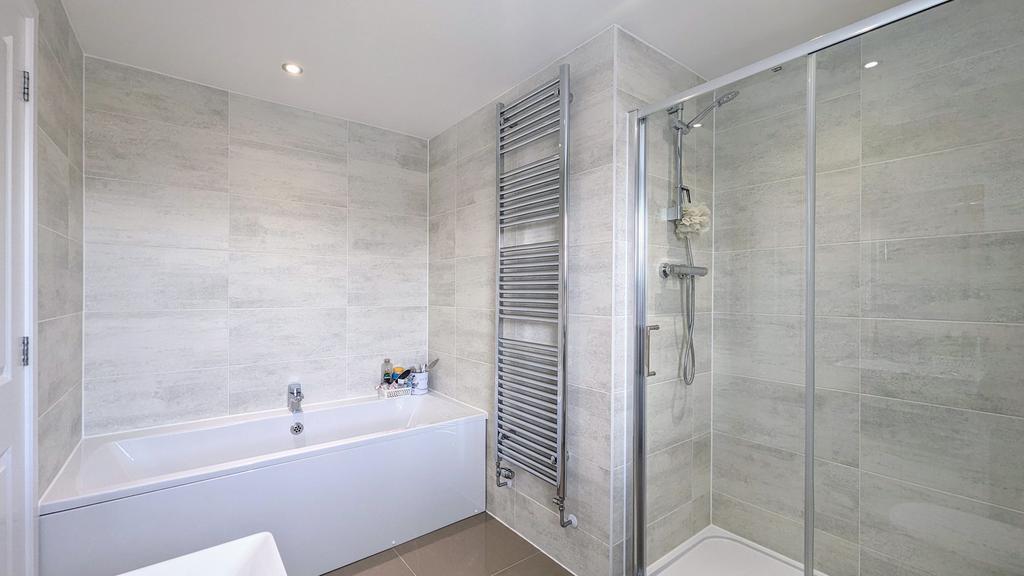 Principle En-Suite