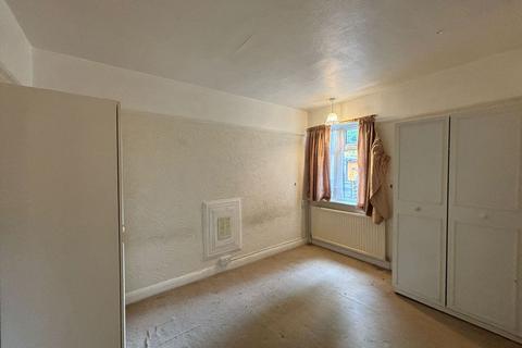 2 bedroom flat for sale, 29 Connell Crescent, Ealing, London, W5 3BH