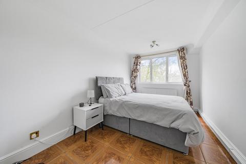 1 bedroom flat for sale, Casey Close, St John's Wood