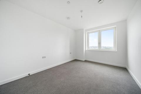 2 bedroom apartment to rent, St Pauls Road Barking IG11