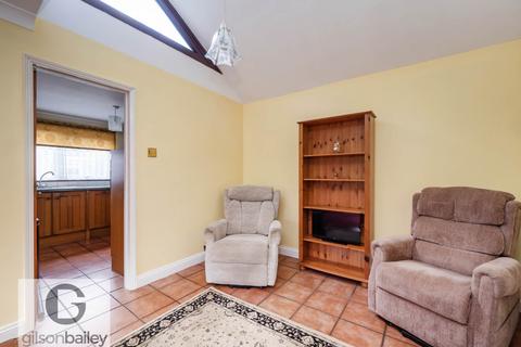 6 Alison Close, Lingwood, Norwich, NR13 4BN
