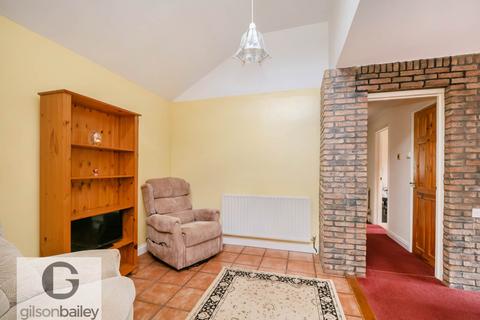 6 Alison Close, Lingwood, Norwich, NR13 4BN