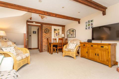 3 bedroom terraced house for sale, Homeside Farm, Bossingham, CT4