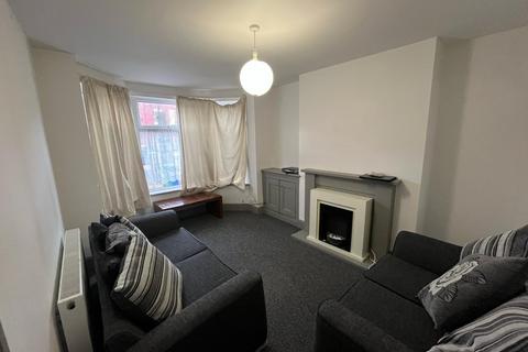 4 bedroom terraced house for sale, Birch Lane, Longsight