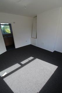 2 bedroom end of terrace house to rent, Cleadon Street, Newcastle upon Tyne  NE6