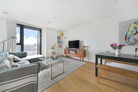 2 bedroom flat for sale, Station Approach, Walthamstow, London, E17