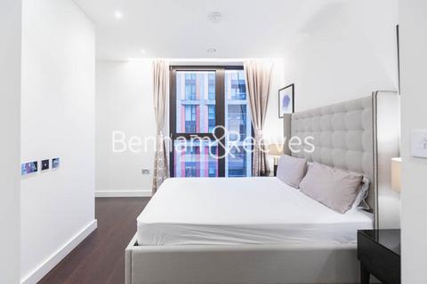 1 bedroom apartment to rent, Charles Clowes Walk, Nine Elms SW11