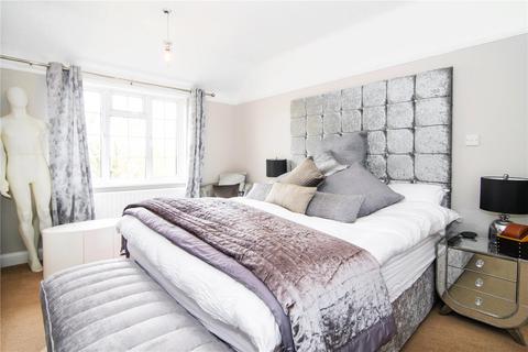 2 bedroom flat for sale, Gloucester Court, Kew Road, Kew, Richmond