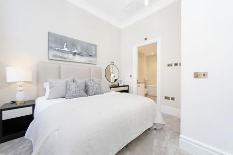 2 bedroom flat to rent, Lennox Gardens, London