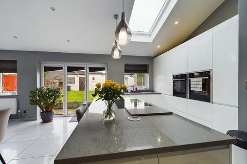 58 Laburnum Drive, Corringham, Stanford-le-hope, SS17 7QF