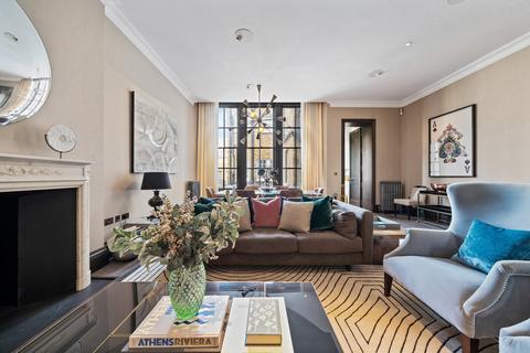 2 bedroom apartment for sale, Charles Street, London, W1J