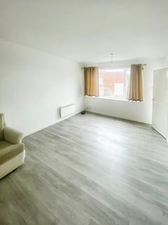 2 bedroom flat to rent, Five Ashes Road, Chester, Cheshire, CH4