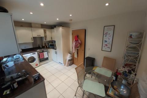 1 bedroom in a house share to rent, Tadros Court, High Wycombe HP13